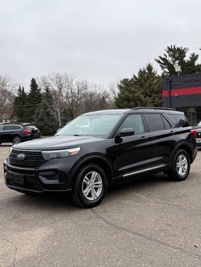2021 Ford Explorer XLT AWD 4dr SUV