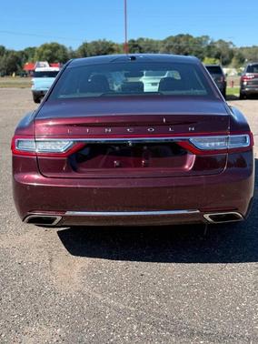 2017 Lincoln Continental Reserve