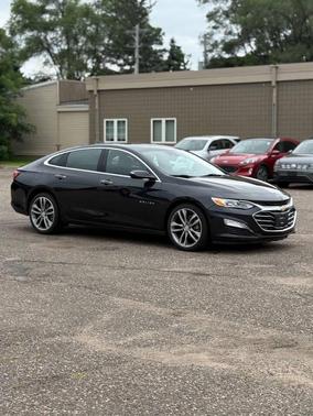 2022 Chevrolet Malibu FWD Premier
