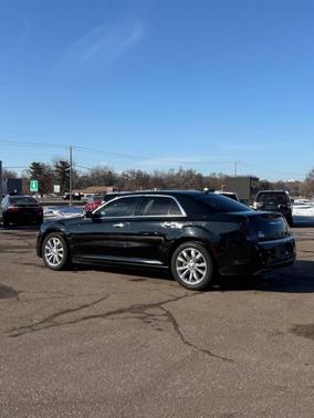 2018 Chrysler 300 Limited