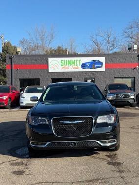 2018 Chrysler 300 Limited