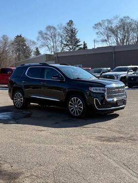 2021 GMC Acadia Denali