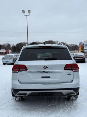 2019 Volkswagen Atlas 3.6L SEL Premium