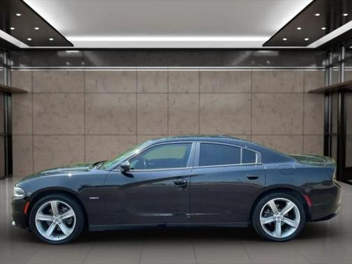 2017 Dodge Charger R/T