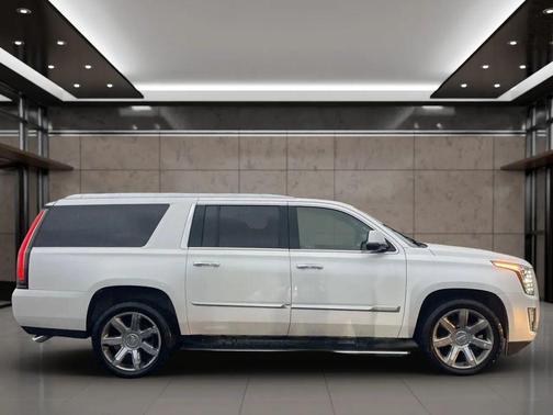 2016 Cadillac Escalade ESV Sport