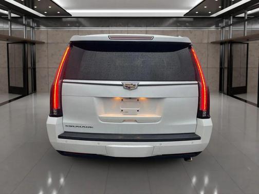 2016 Cadillac Escalade ESV Sport