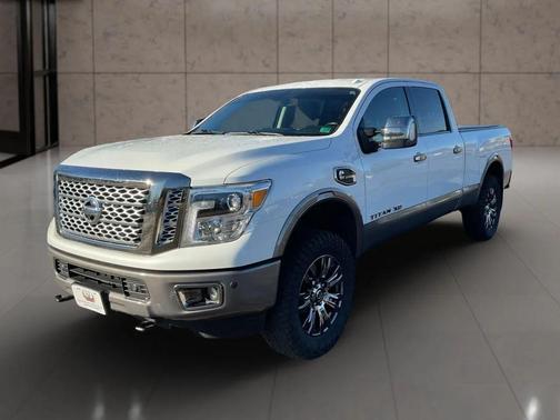 2019 Nissan Titan XD Platinum Reserve