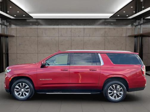 2021 Chevrolet Suburban LT