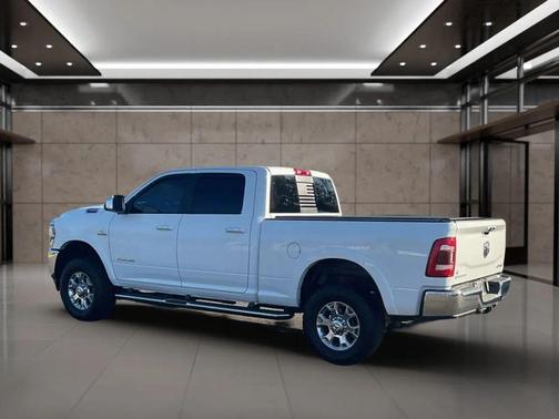 2020 RAM 2500 Laramie Crew Cab 4X4 6'4' Box