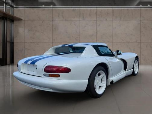1996 Dodge Viper RT/10