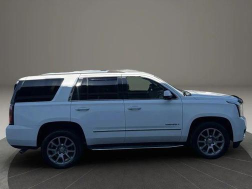 White 2018 GMC Yukon Denali