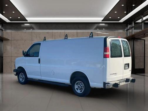 2015 GMC Savana 2500 Work Van