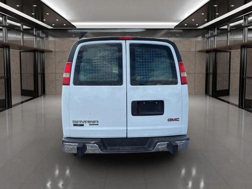 2015 GMC Savana 2500 Work Van