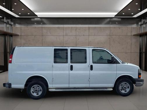 2015 GMC Savana 2500 Work Van