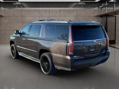 2016 Cadillac Escalade ESV Sport