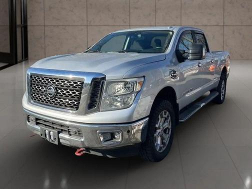 2016 Nissan Titan XD SV