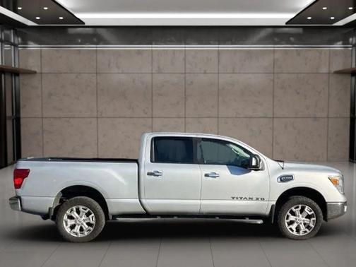 2016 Nissan Titan XD SV