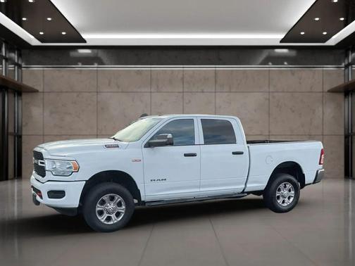 2021 RAM 2500 Tradesman Crew Cab 4x4 6'4' Box