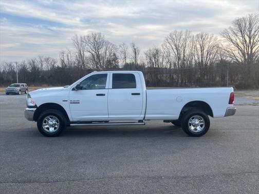 2018 RAM 2500 Tradesman Crew Cab 4x4 8' Box