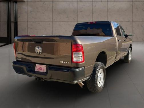 2021 RAM 2500 Tradesman Crew Cab 4x4 8' Box