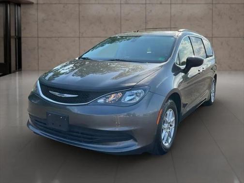 2020 Chrysler Voyager LXI