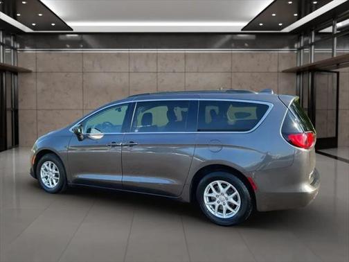 2020 Chrysler Voyager LXI