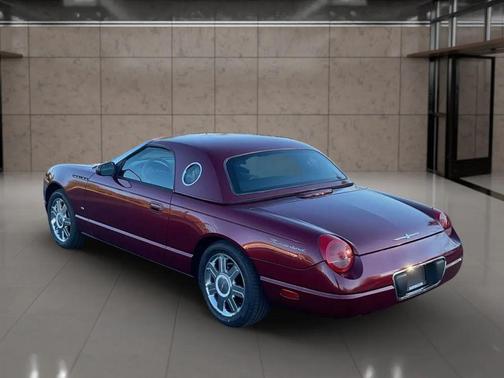 2004 Ford Thunderbird Base