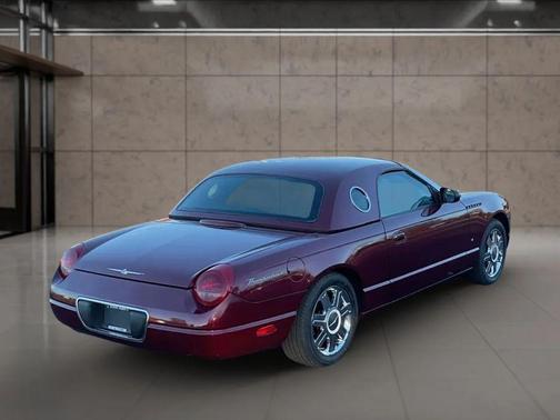 2004 Ford Thunderbird Base