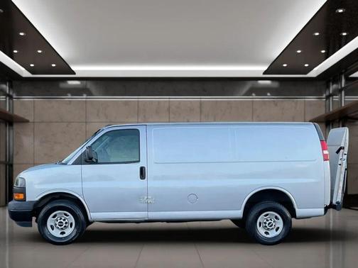 2020 GMC Savana 3500 RWD 3500 Regular Wheelbase Work Van