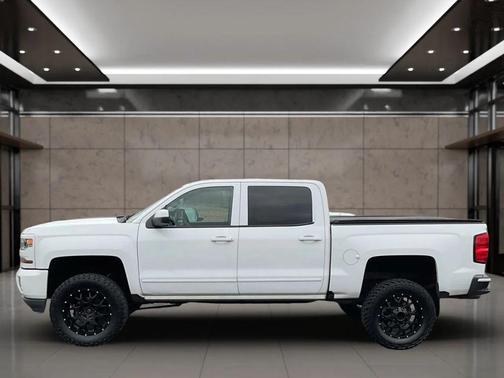 2017 Chevrolet Silverado 1500 2LT