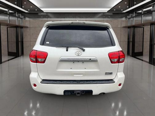 2017 Toyota Sequoia Platinum