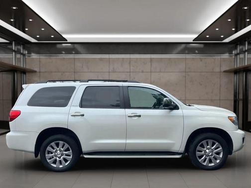 2017 Toyota Sequoia Platinum