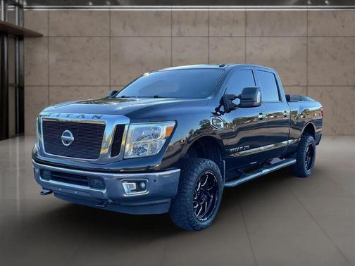 2018 Nissan Titan XD SV