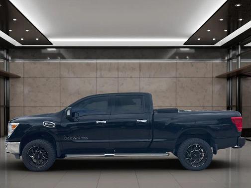 2018 Nissan Titan XD SV