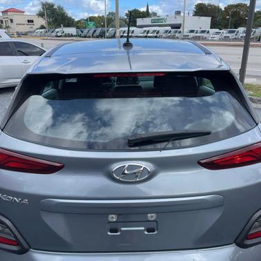 2021 Hyundai KONA SE