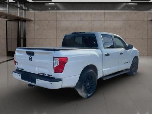 2018 Nissan Titan SV