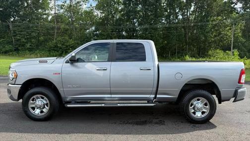 2022 RAM 2500 Big Horn Crew Cab 4x4 6'4' Box