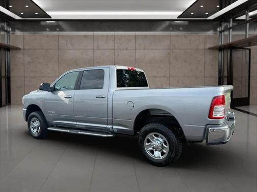 2022 RAM 2500 Big Horn Crew Cab 4x4 6'4' Box