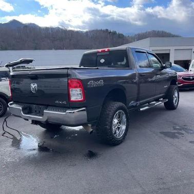 2020 RAM 2500 Tradesman Crew Cab 4X4 6'4' Box