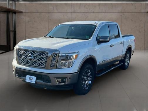 2019 Nissan Titan Platinum Reserve