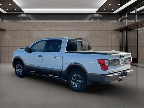 2019 Nissan Titan Platinum Reserve