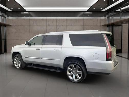 2019 Cadillac Escalade ESV Sport