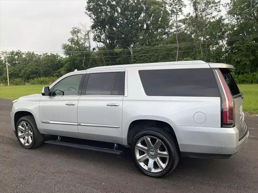 2019 Cadillac Escalade ESV Sport