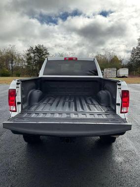 2018 RAM 3500 Tradesman Crew Cab 4x4 6'4' Box