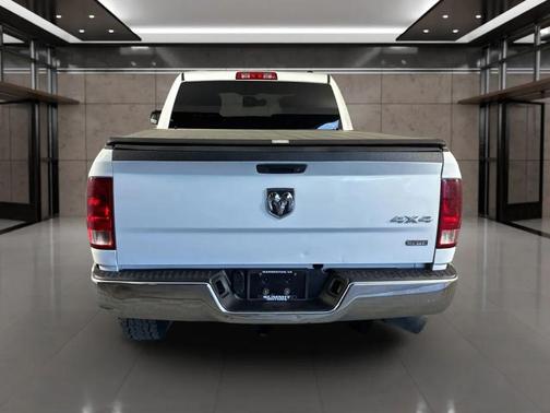 2010 Dodge Ram 2500 SLT Mega Cab