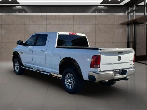 2010 Dodge Ram 2500 SLT Mega Cab