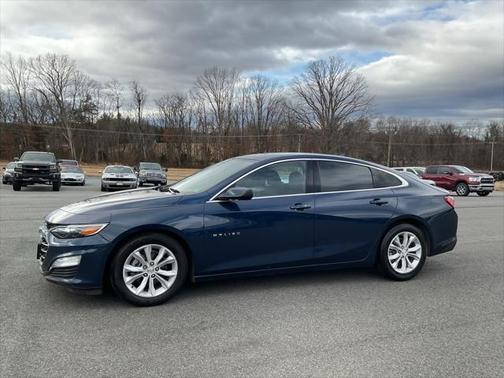 2022 Chevrolet Malibu FWD LT