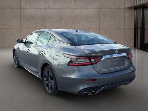 2022 Nissan Maxima SV Xtronic CVT