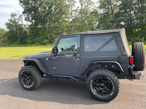 2016 Jeep Wrangler Sport