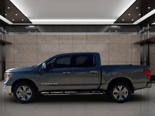 2018 Nissan Titan SL